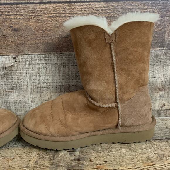 UGG Classic Bailey Button II Chestnut Tan Ankle Boots Booties Size 5 - Picture 8 of 13